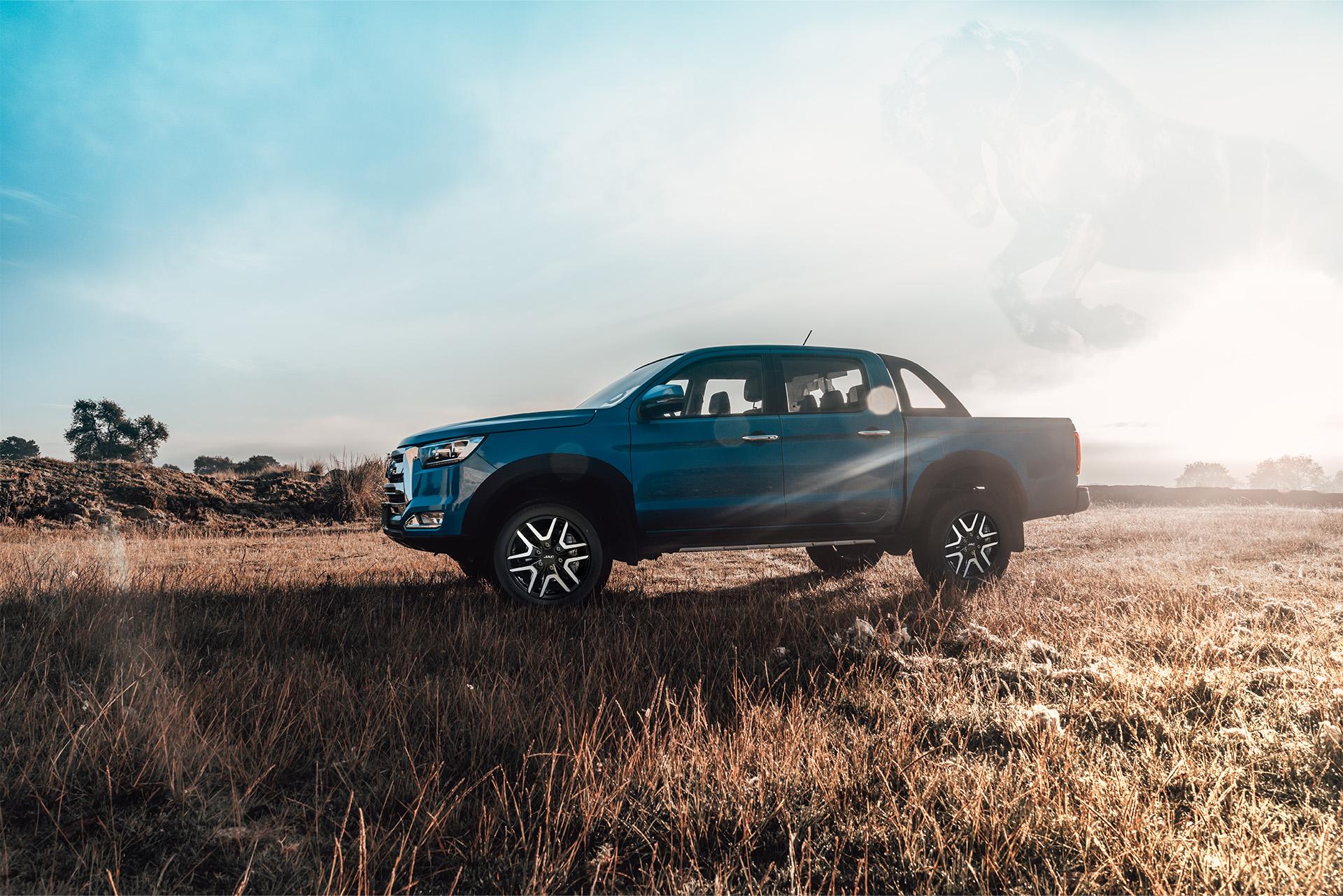 Calandre avant agressive reflétant la robustesse et la fiabilité